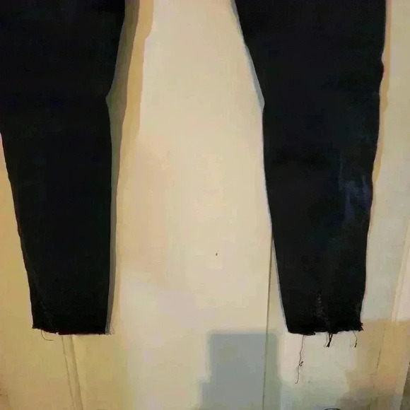 5. Black distressed raw hem jeans by Articles of society  size 24 - Picture 7 of 8
